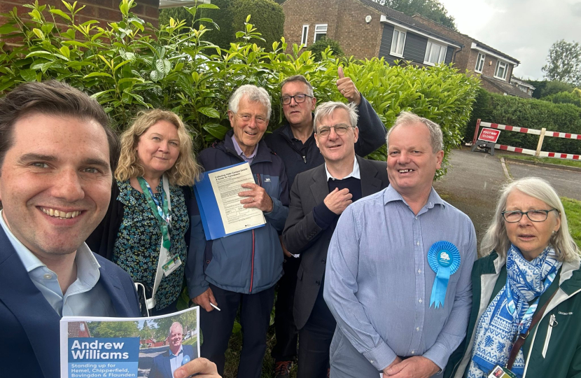 Canvassing in Woodhall Farm