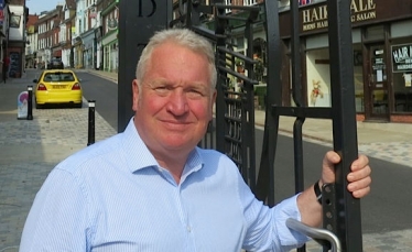 Mike Penning MP